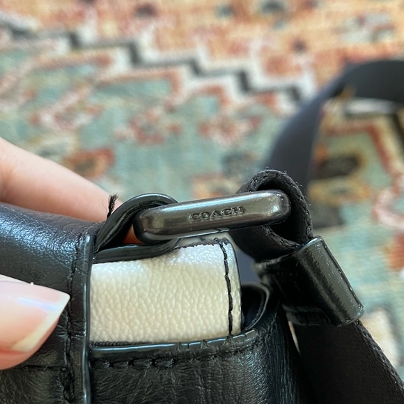 Coach Charles Black White Plaid Messenger Bag F11186 - Picture 7 of 14